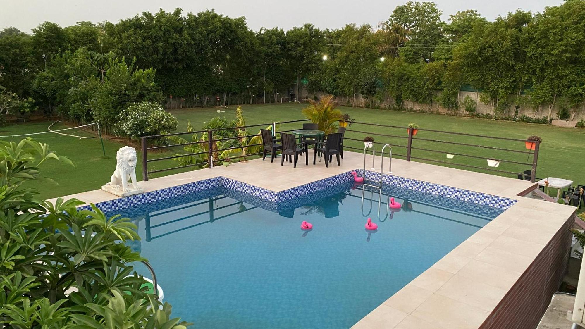 The Singh Farm Cosy Private Pool Farm Villa グルガウン エクステリア 写真